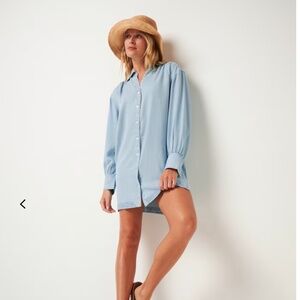 Travis Mathew NWT Chambray Dress